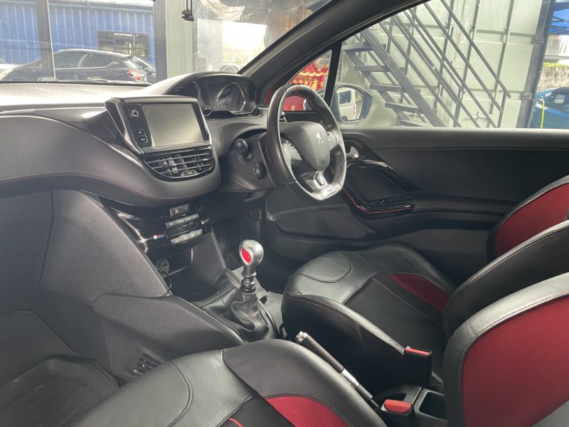 2015 Peugeot 208 GTi (SOLD)